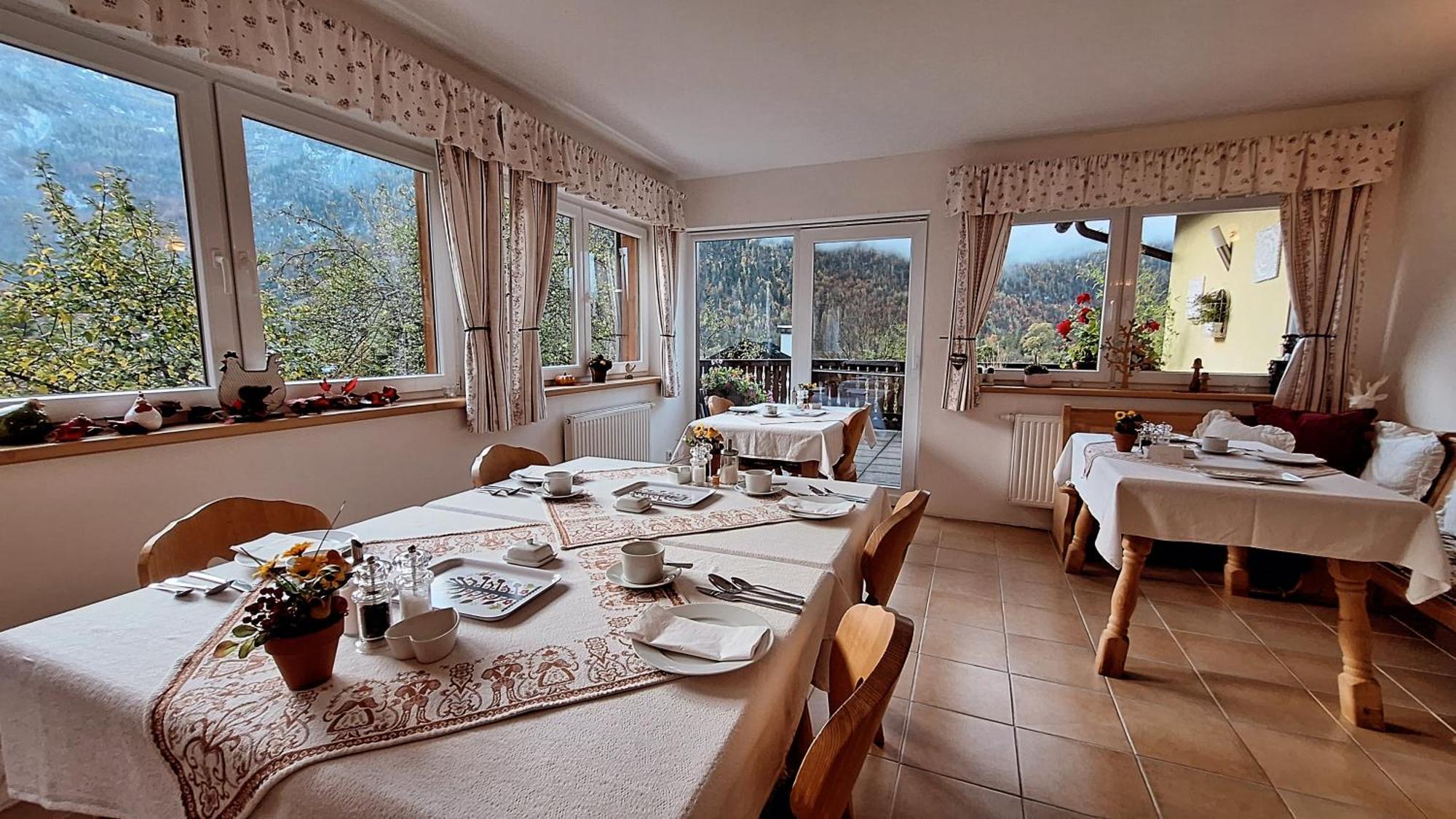 Haus Hepi Hotell Obertraun Exteriör bild